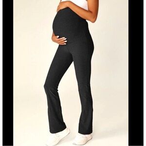 Beyond The Bump Maternity Set